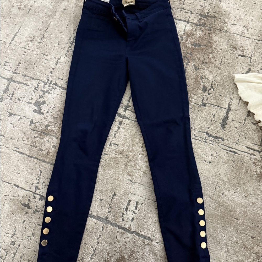L'AGENCE Piper High Rise Skinny Navy pant with gold button detail on leg Size 26